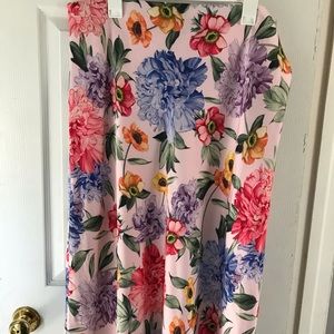 Express midi skirt, soft as silk Size XL